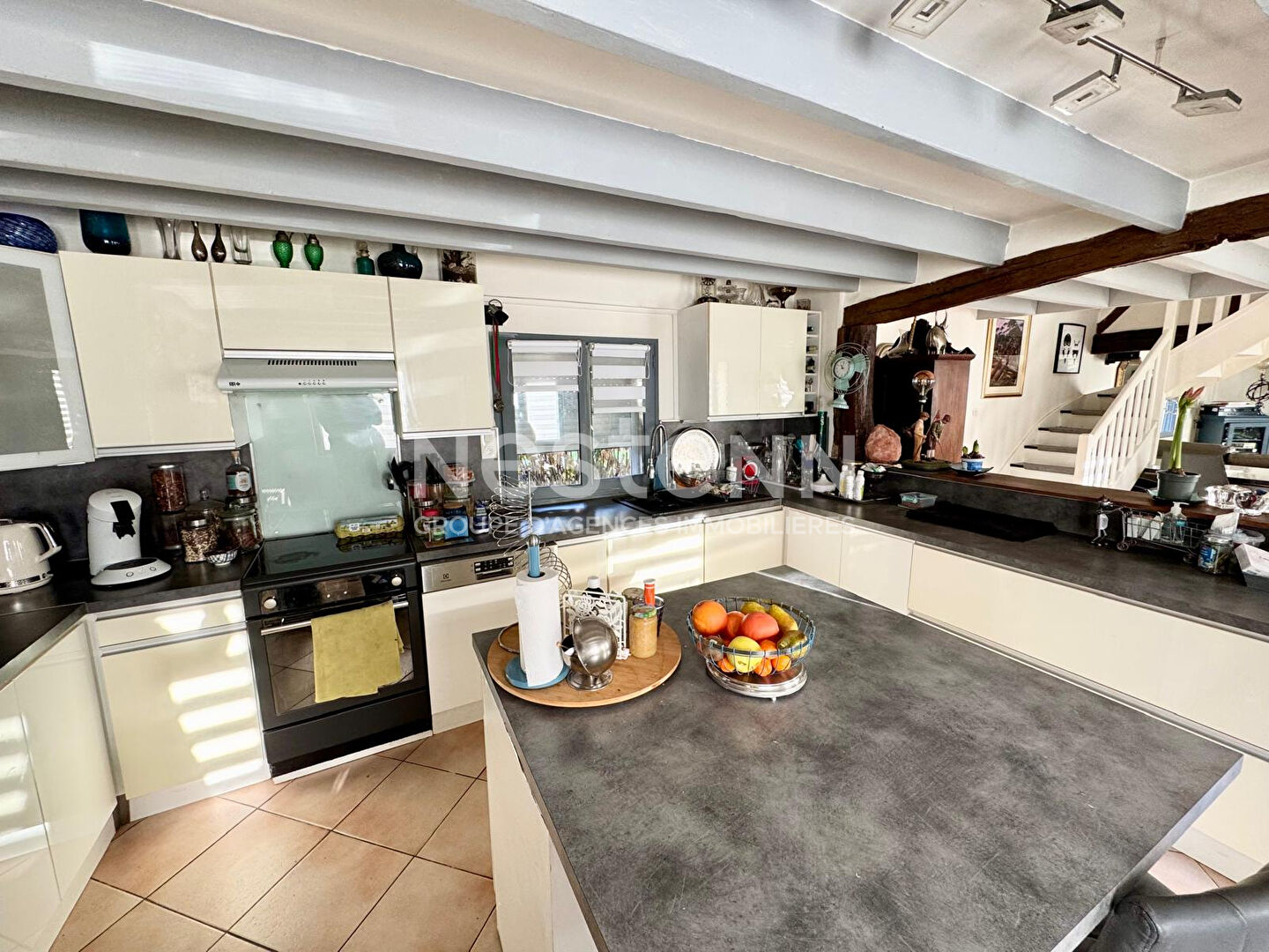 Maison - HOUPPEVILLE - 130 m2 au sol - Longère avec Beaucoup de charme