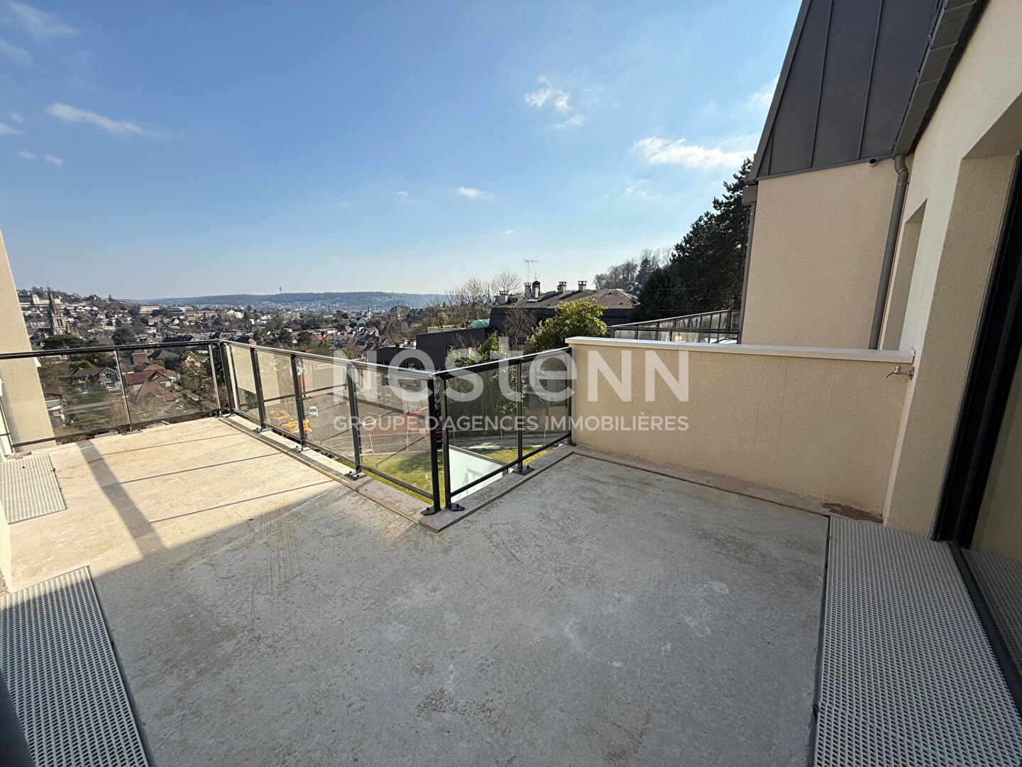 NEUF - Appartement de standing avec balcon - 4 pièces - 117m² - secteur calme et recherché - Mont Saint Aignan