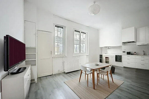 Vente par agence immobiliere à Lyon 6 (69006)