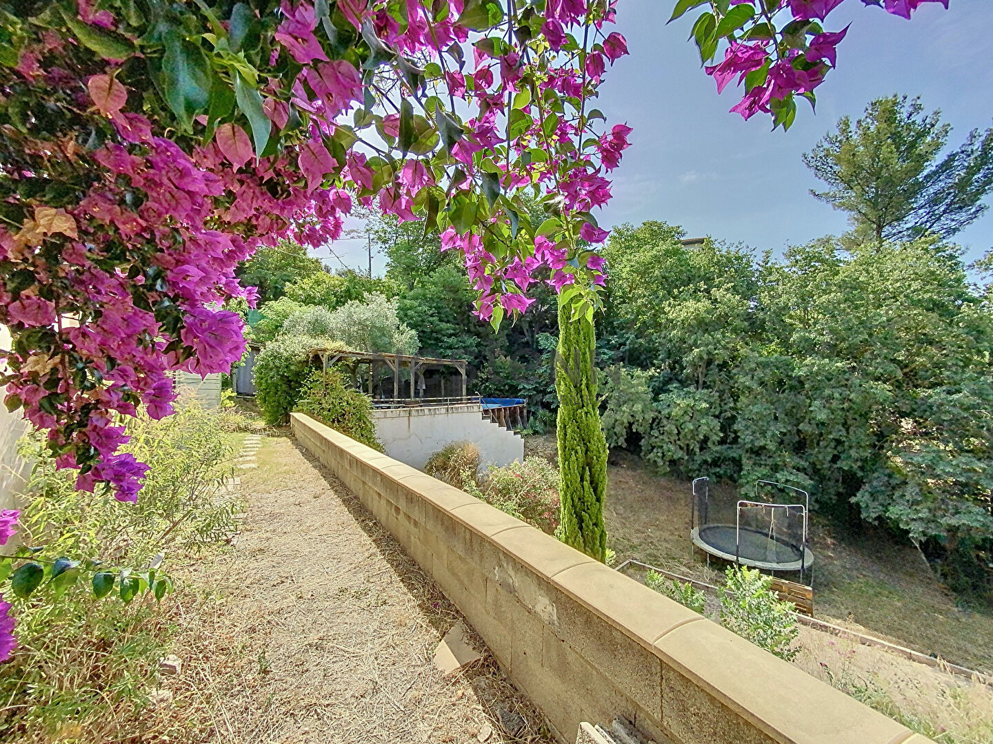 Maison 140m2 sur terrain de 1800m2 emplacement premium vue magnifique Marseille 11