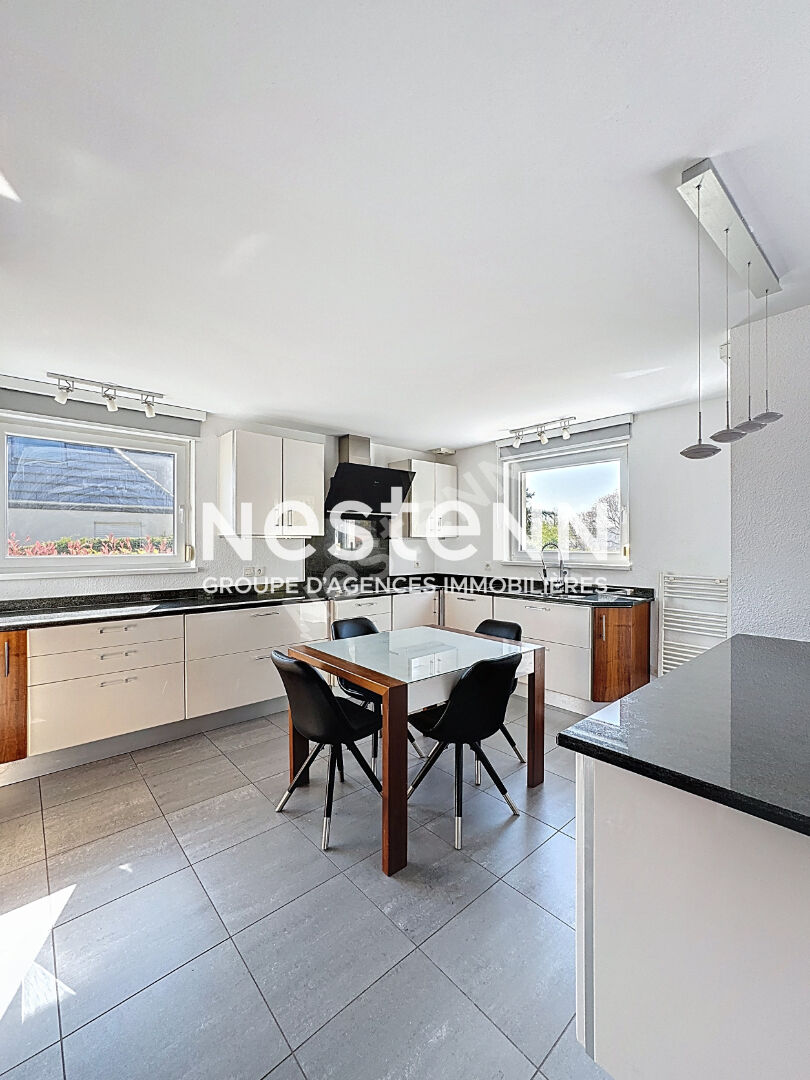 Maison d'Exception à Mittelhausbergen - 170m², Domaine Privé, Piscine Chauffée