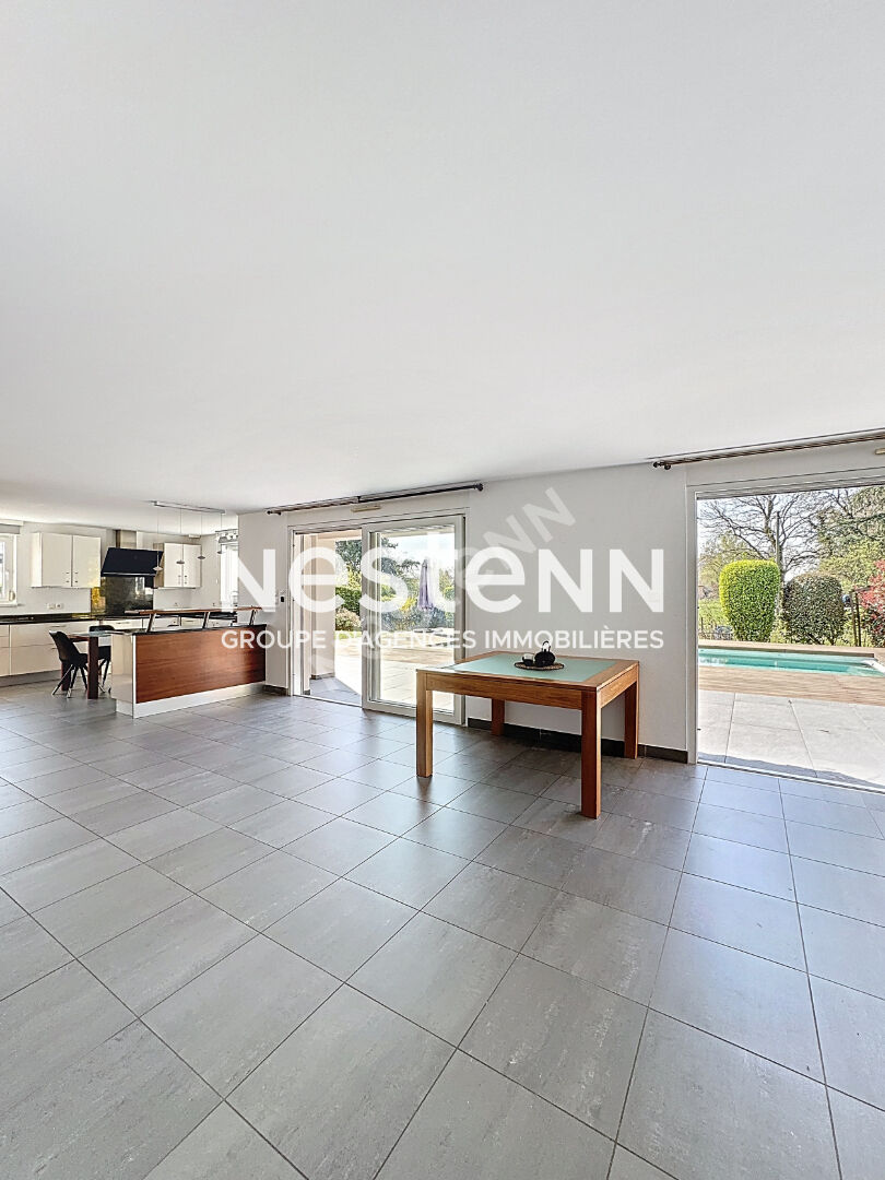 Maison d'Exception à Mittelhausbergen - 170m², Domaine Privé, Piscine Chauffée