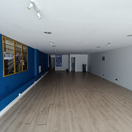 Location local-professionnel à Surzur (56450)