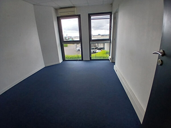 Location bureau à Saint nazaire (44600)