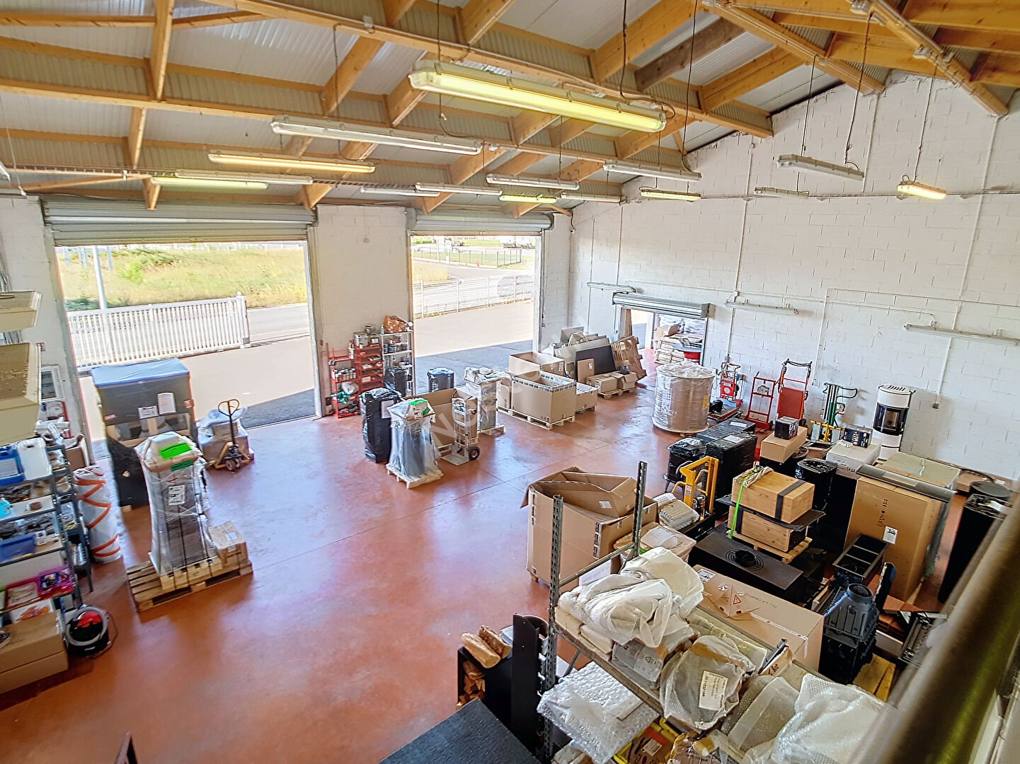 À Vendre : Local d'Activités / Entrepôt de 315m² à Saint-Lys (31)