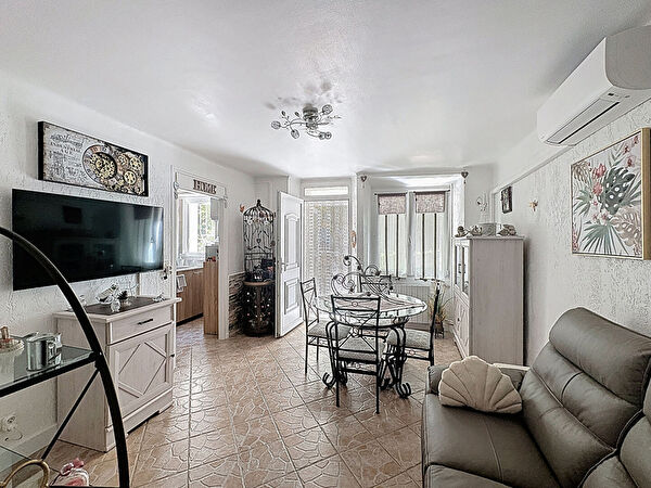 Vente par agence immobiliere à Rougiers (83170)