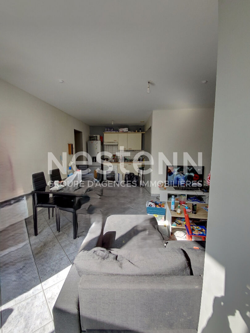 APPARTEMENT - SAINT QUENTIN (AISNE) - CENTRE VILLE - DEUX CHAMBRES  - 58.04 m2 - COUR PRIVATIVE