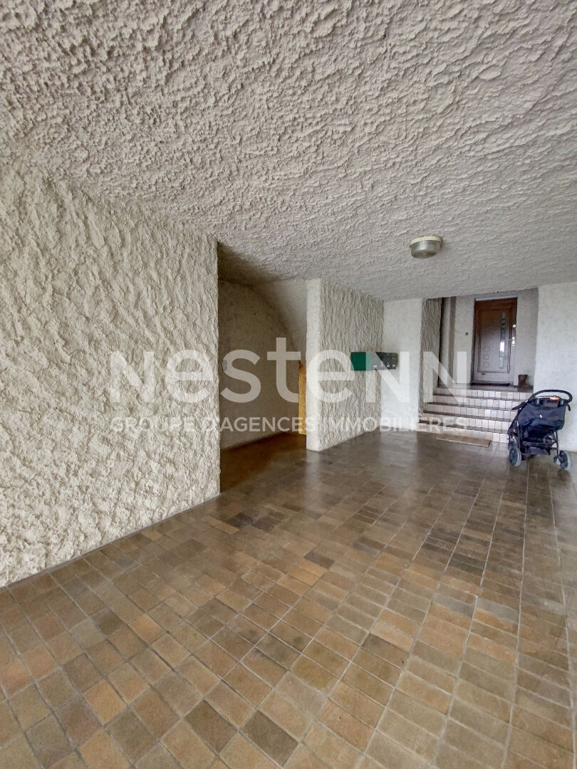 APPARTEMENT - CHAUNY - PROCHE CENTRE VILLE -  4 CHAMBRES - 133 m2 - JARDIN PRIVATIF