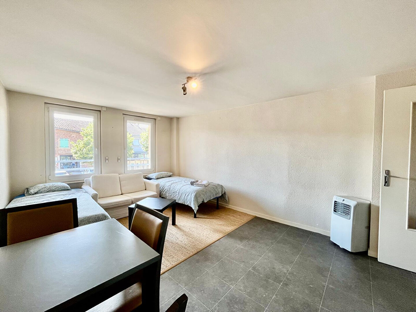 Charmant appartement en plein coeur d'un village toutes commodités entre Louhans et Saint Amour