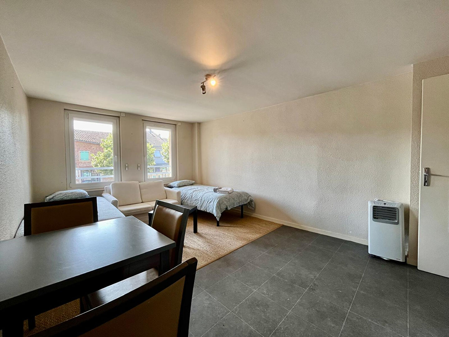 Charmant appartement en plein coeur d'un village toutes commodités entre Louhans et Saint Amour