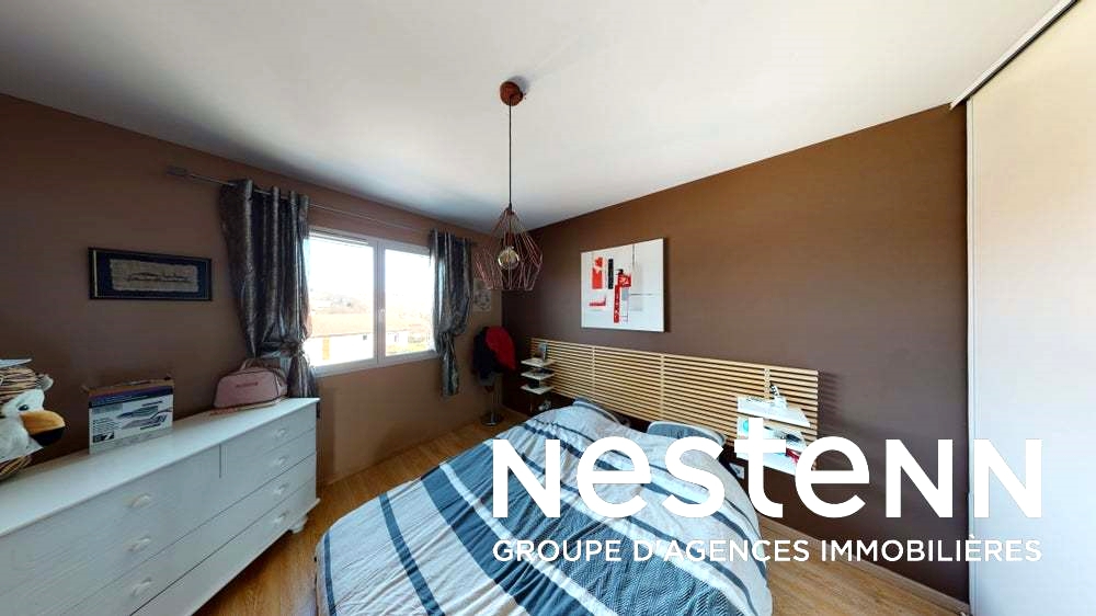 Villa 3 chbs + garage et piscine - 69430 REGNIE DURETTE