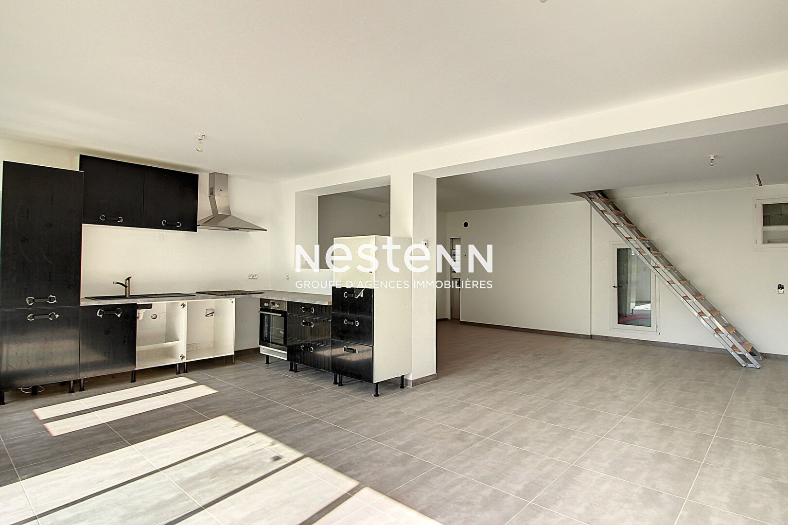 A vendre - Maison neuve 3chs - 155 m2  - Nord 69220 BELLEVILLE EN BEAUJOLAIS