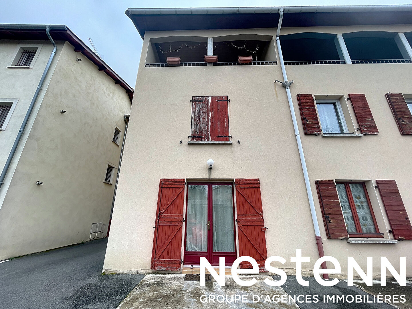 A vendre: Maison de Ville avec grande terrasse - Centre Belleville en Beaujolais 69220!