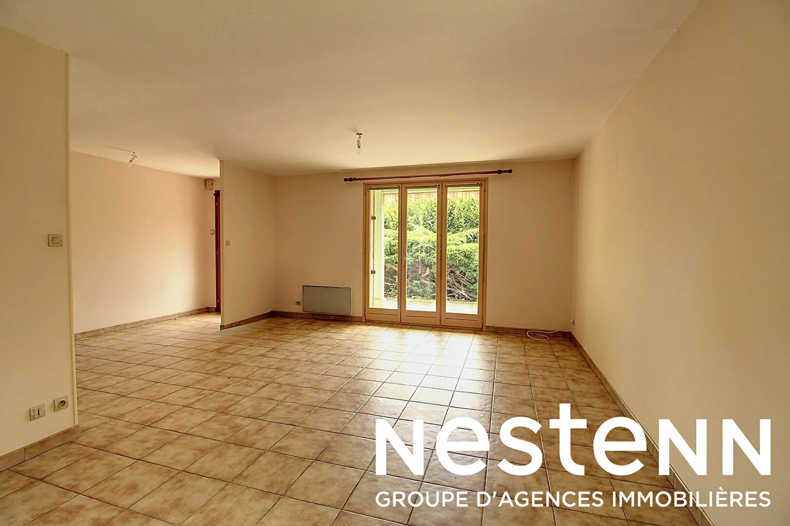 A vendre: Maison Spacieuse avec Grand Terrain - 10