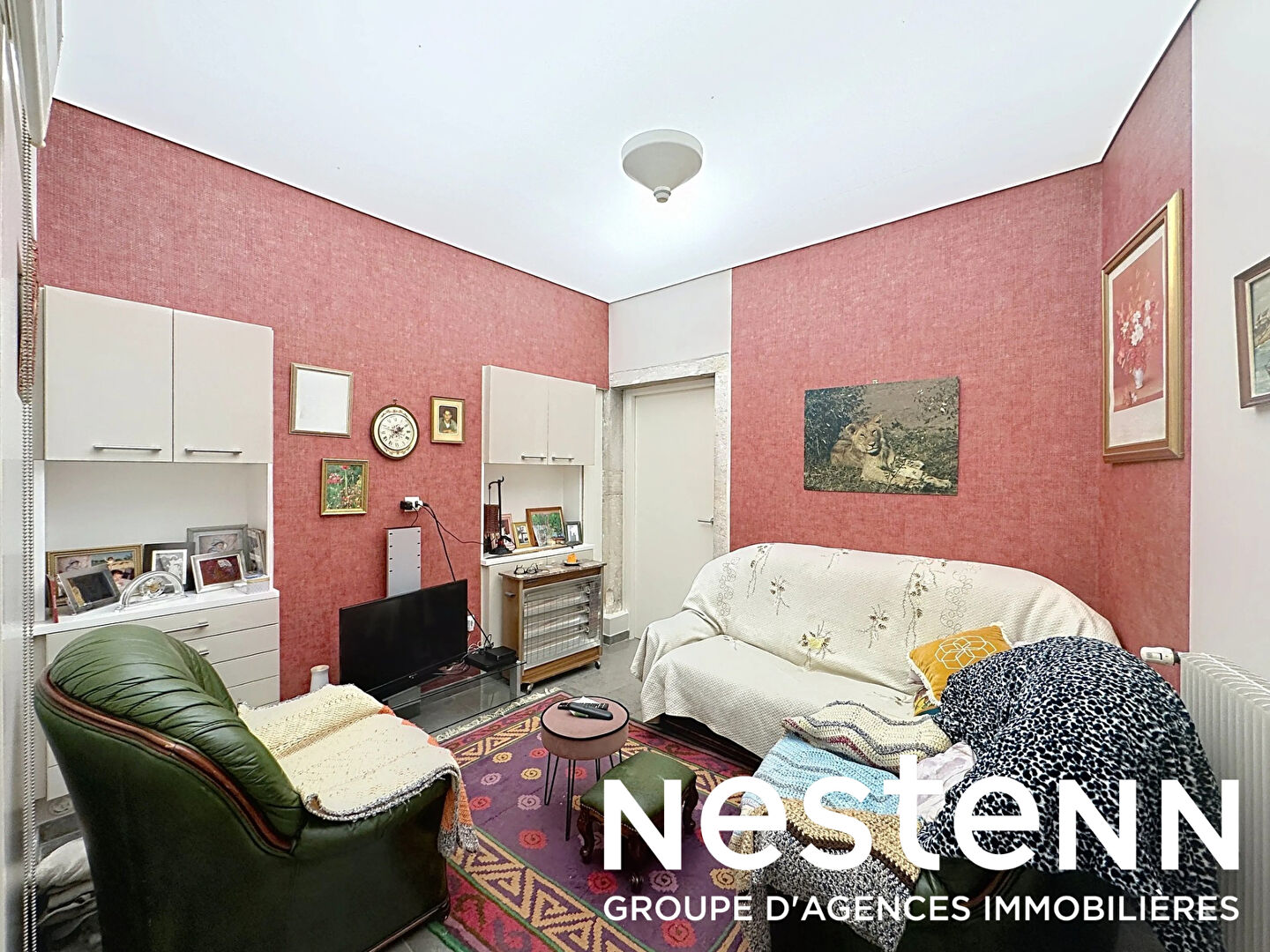 Opportunité: Appartement de caractère avec parking - 69430 BEAUJEU