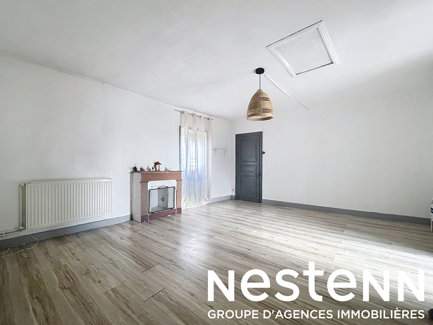 A vendre: Immeuble de 2 logements à rénover,190m2 habitables, double GGE - 71570 LA CHAPELLE DE GUINCHAY