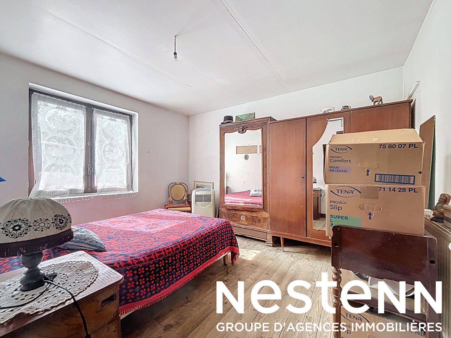 A vendre: Immeuble de 2 logements à rénover,190m2 habitables, double GGE - 71570 LA CHAPELLE DE GUINCHAY