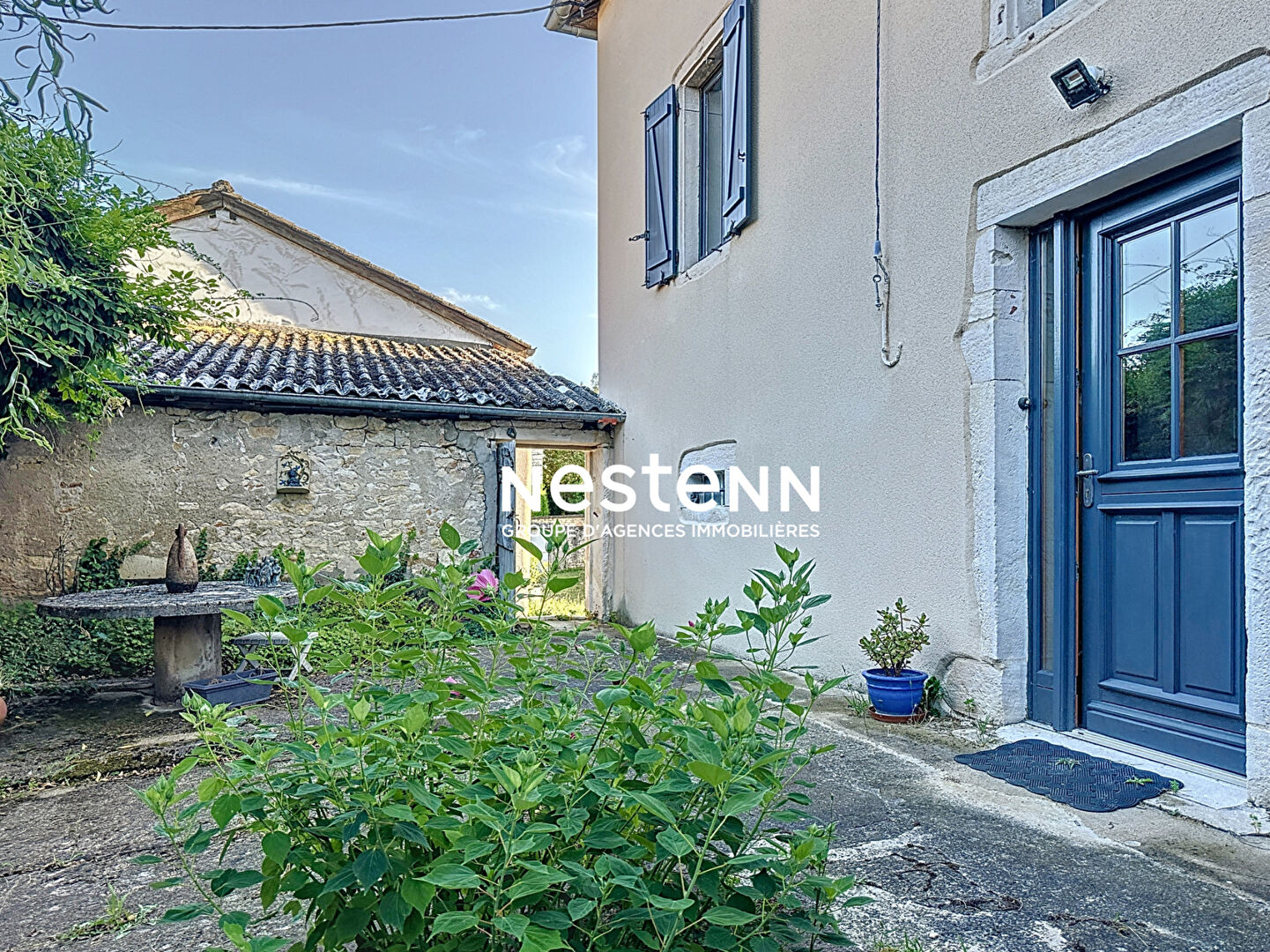 A vendre : Maison de village - 5 chambres - 197 m2 - 2500m2 de terrain - dépendance - 71260 THURISSEY