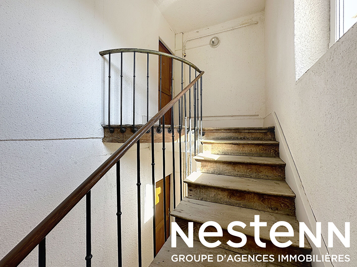 A Vendre: Appartement T2 avec parking  - Proche Belleville-en-Beaujolais (69220)