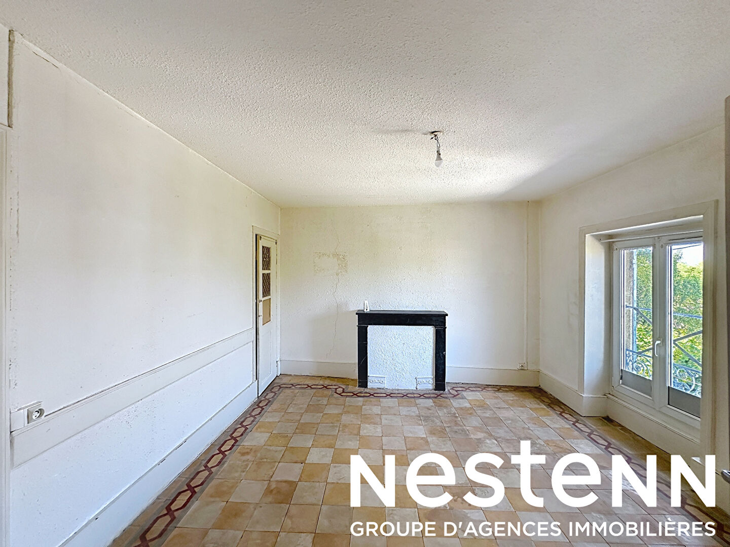 A Vendre: Appartement T2 avec parking  - Proche Belleville-en-Beaujolais (69220)