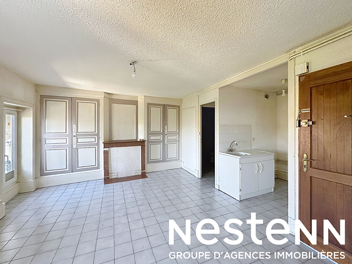 A Vendre: Appartement T2 avec parking  - Proche Belleville-en-Beaujolais (69220)