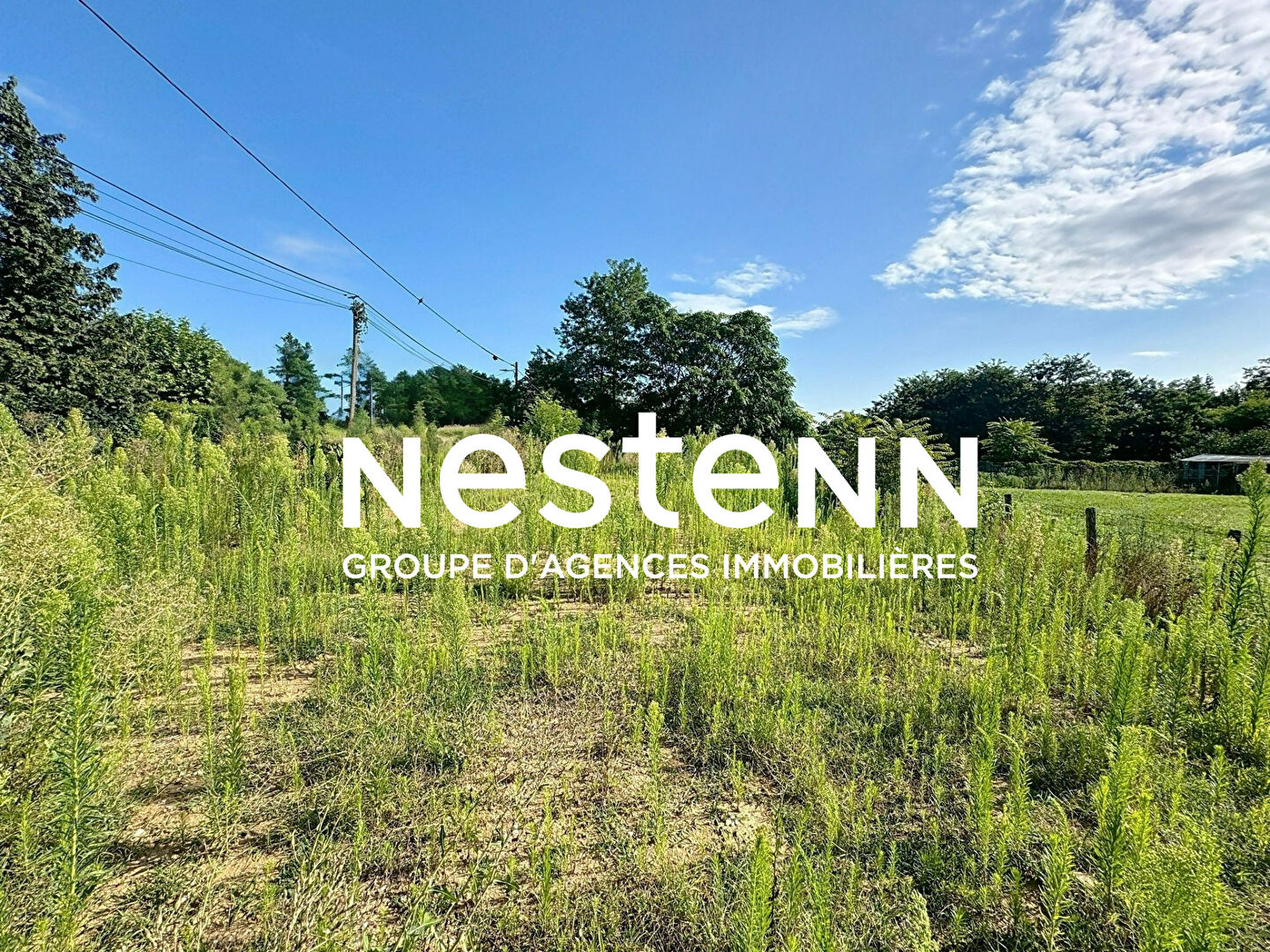 A Vendre Terrain à bâtir d'environ 725 m² -  69220 DRACE