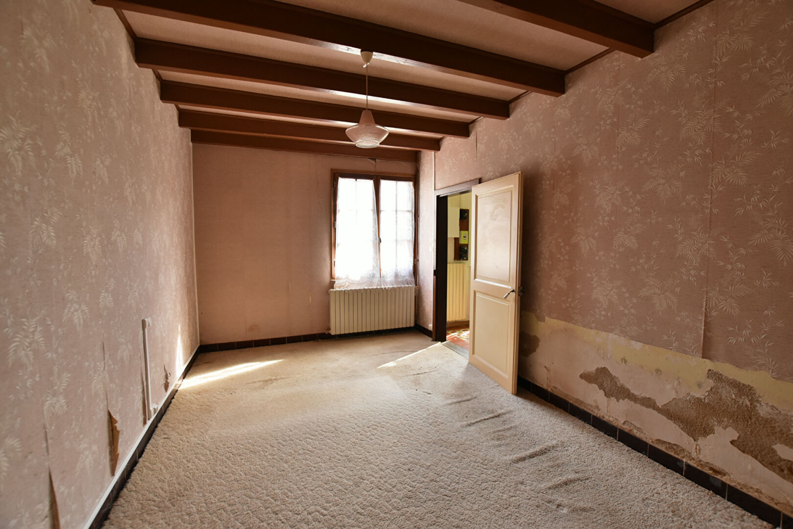**Maison à rénover avec grand terrain ? À 10 km Ouest de Bergerac**