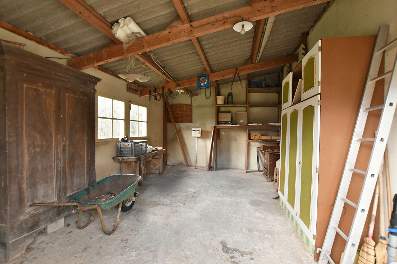 **Maison à rénover avec grand terrain ? À 10 km Ouest de Bergerac**