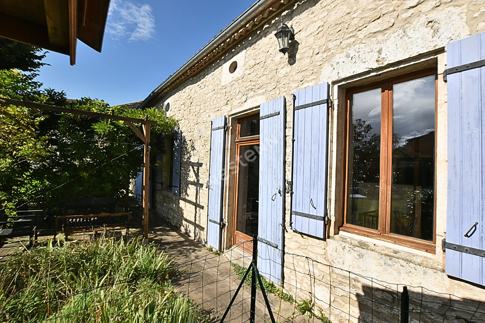 **Magnifique ferme du XIXe siècle avec gîte indépendant et grange**