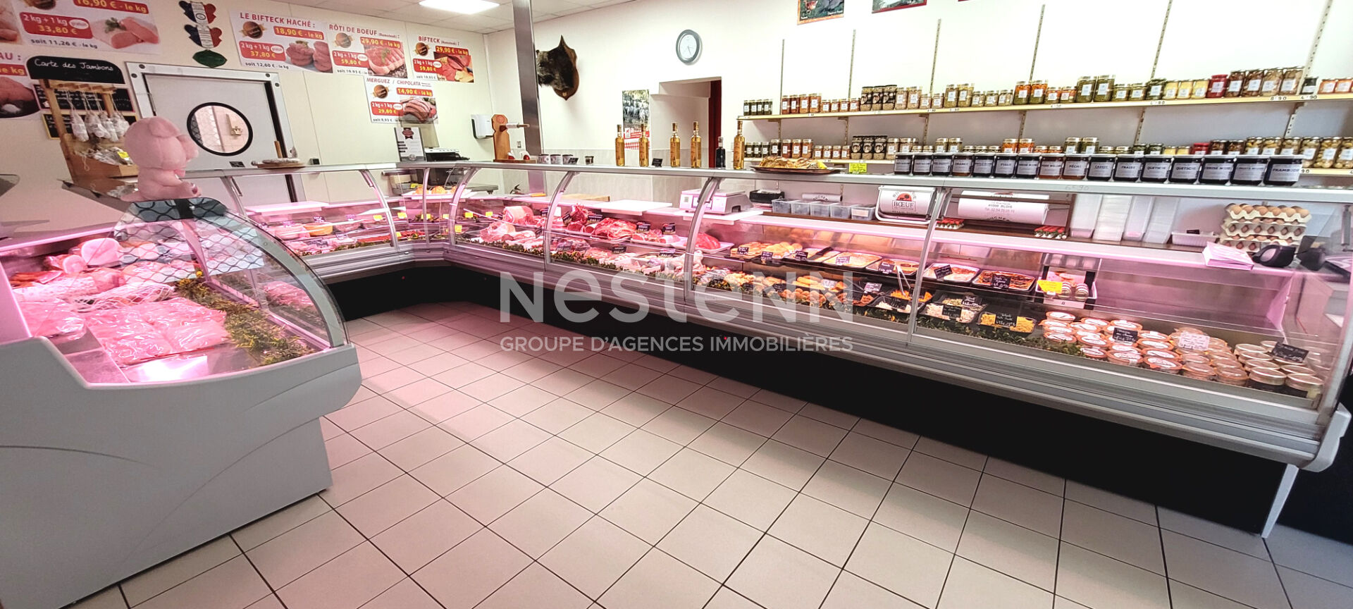Belle affaire de boucherie à reprendre ou transformer , Local commercial 229 m² , Tous commerces