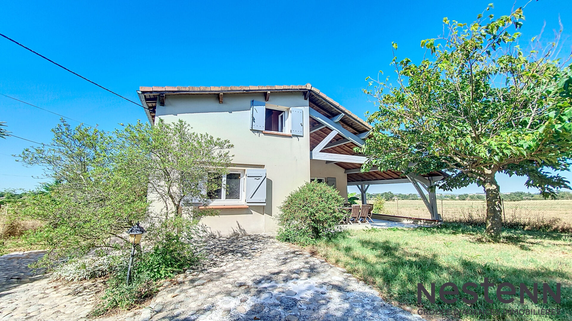 A Vendre Maison familiale avec 4 Chambres, 1 Bureau dépendances à Lagardelle sur Léze Au Calme Environnement Campagne
