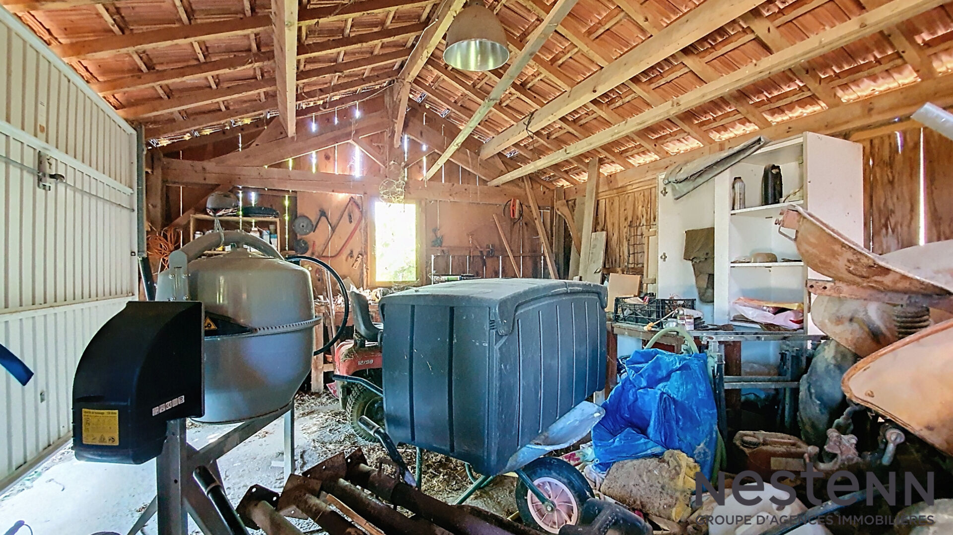 A Vendre Maison familiale avec 4 Chambres, 1 Bureau dépendances à Lagardelle sur Léze Au Calme Environnement Campagne
