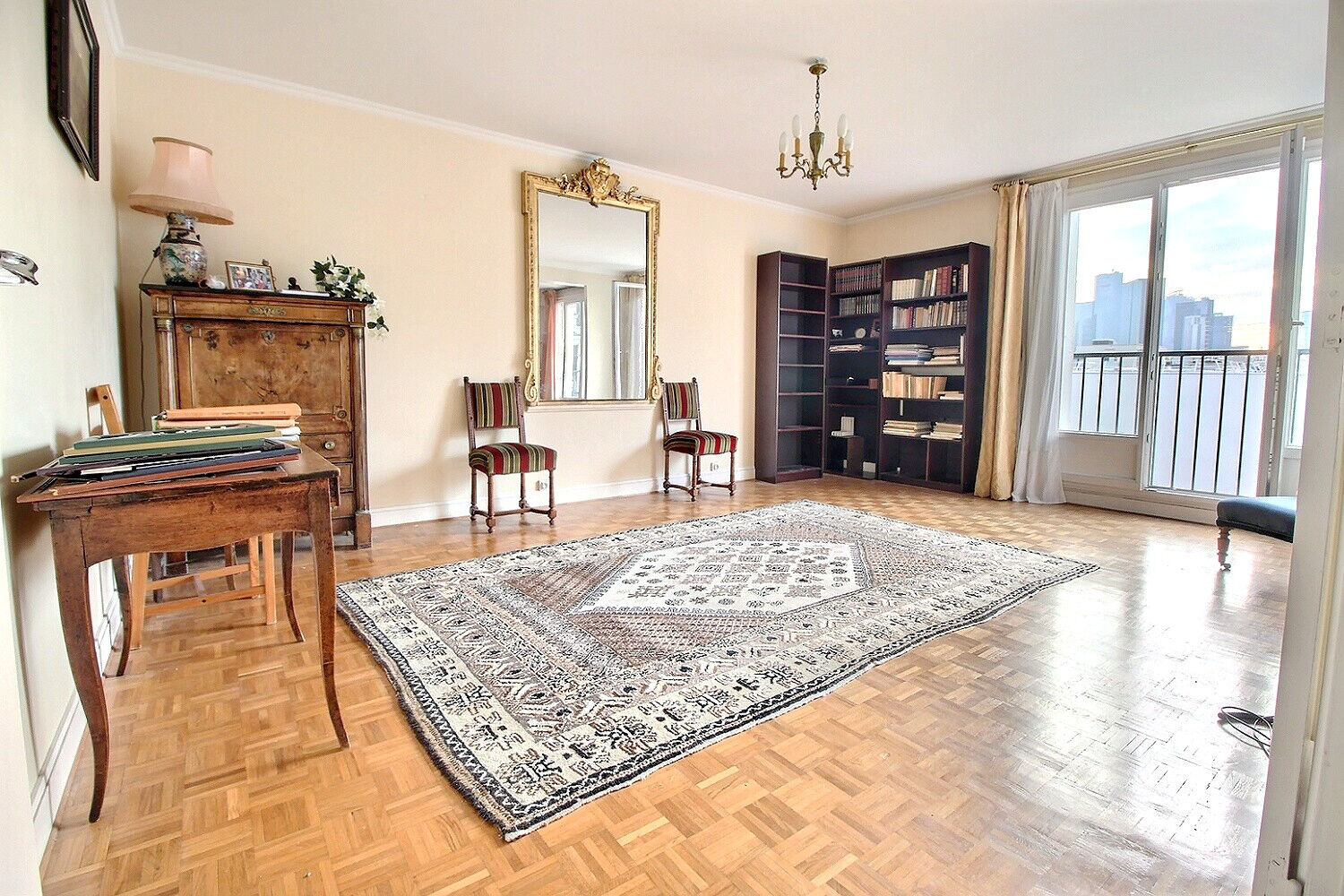 Appartement Courbevoie 4 pièce(s) 92.45 m2