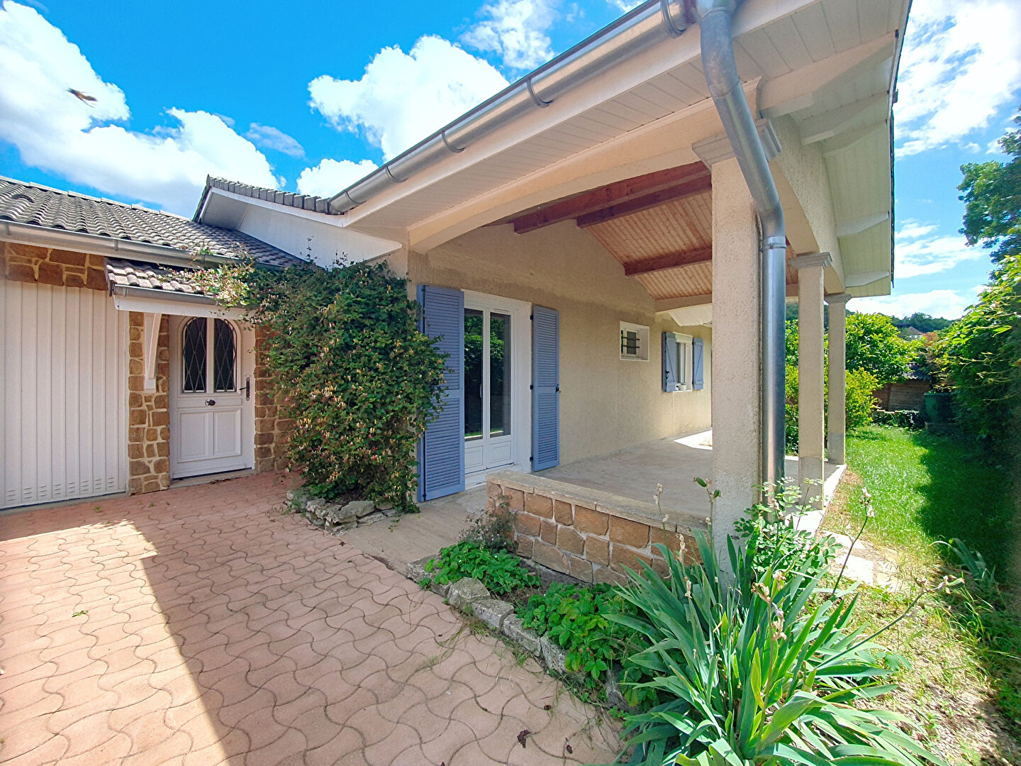 Maison de plain-pied à Villemoirieu 3 chambres sur terrain de 818 m²