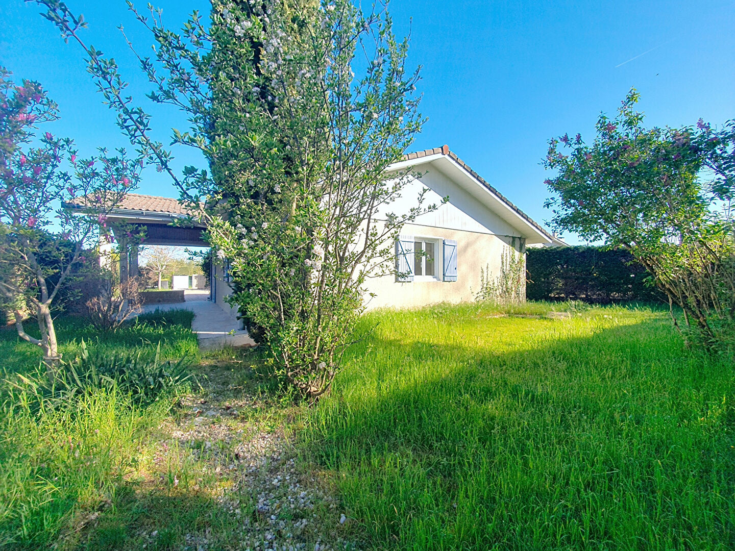 Maison de plain-pied à Villemoirieu 3 chambres sur terrain de 818 m²