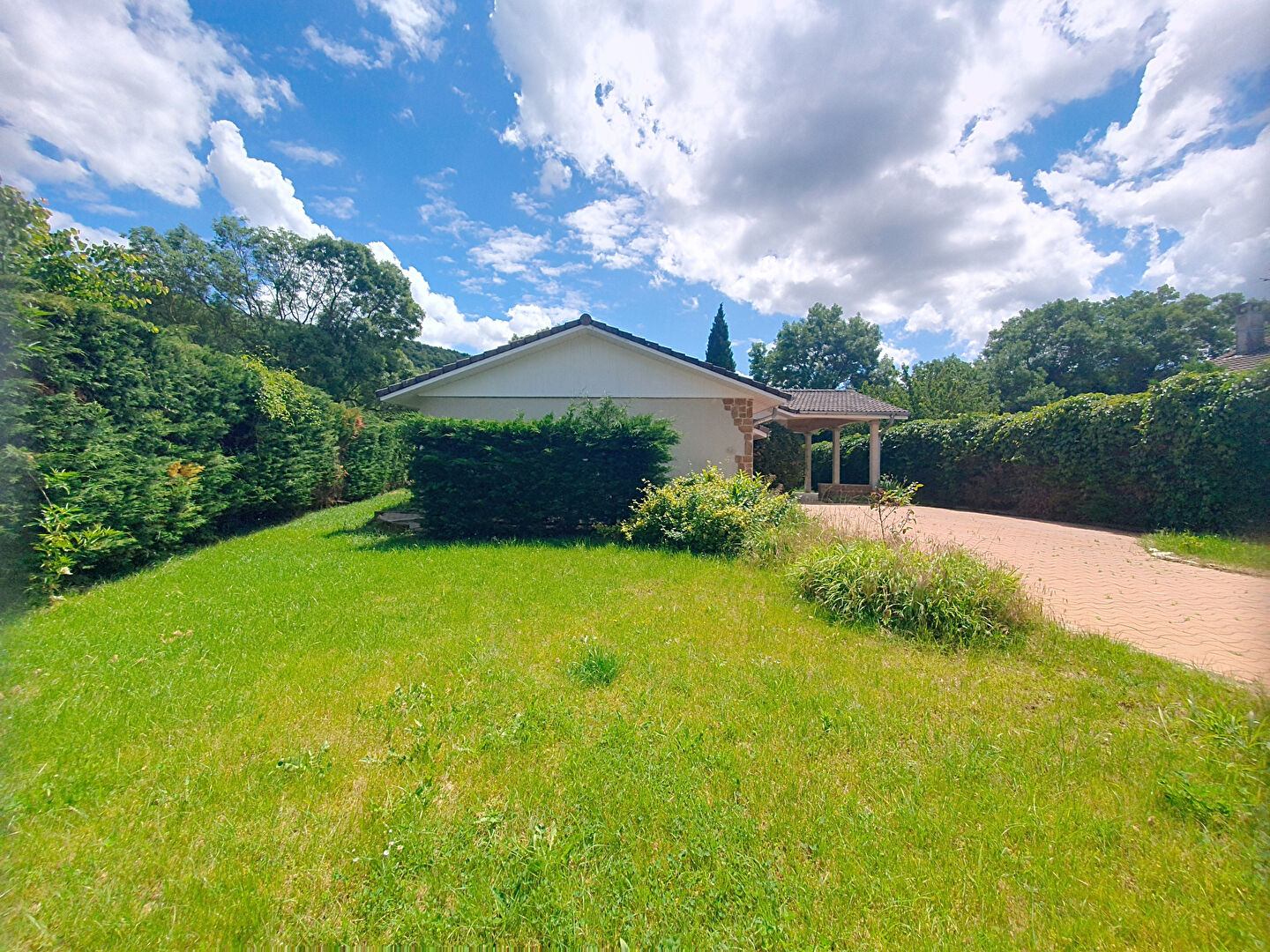 Maison de plain-pied à Villemoirieu 3 chambres sur terrain de 818 m²