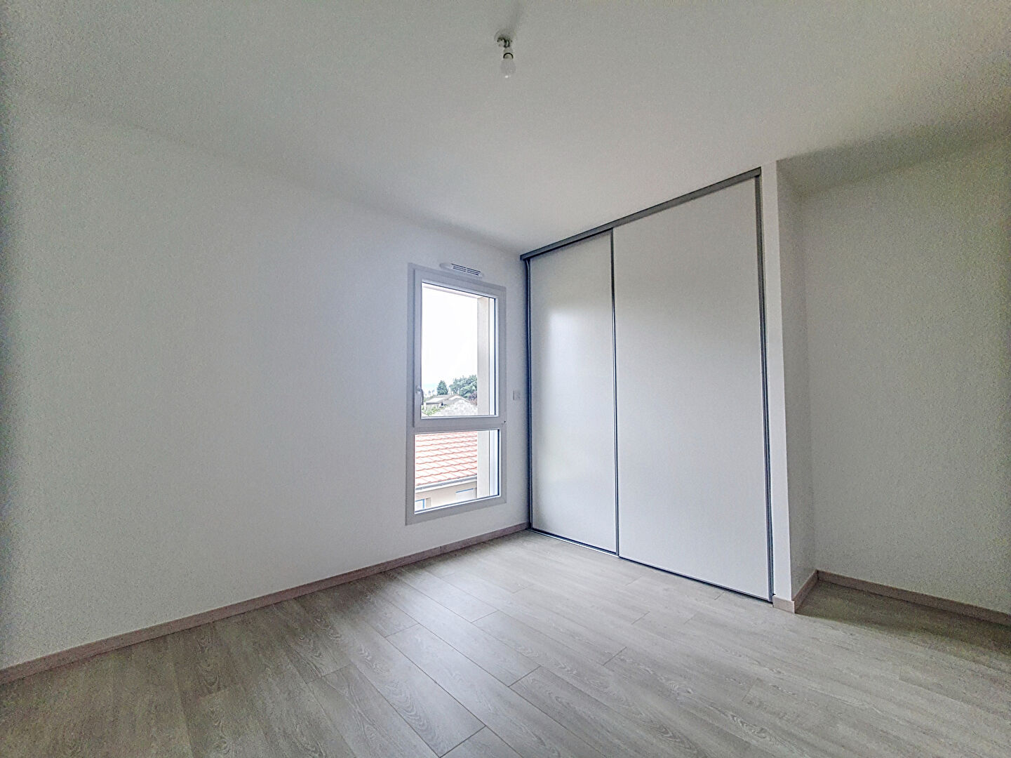 Villa T4 Villemoirieu  89.57 m² avec garage et jardin privatif de 84 m²