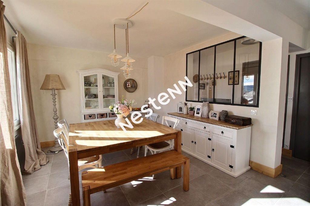 Appartement Salernes 6 pièce(s) 100,20 m²