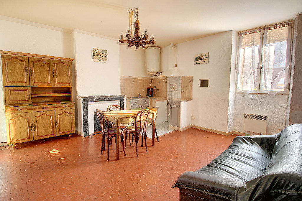 Appartement Salernes 2 pièce(s)