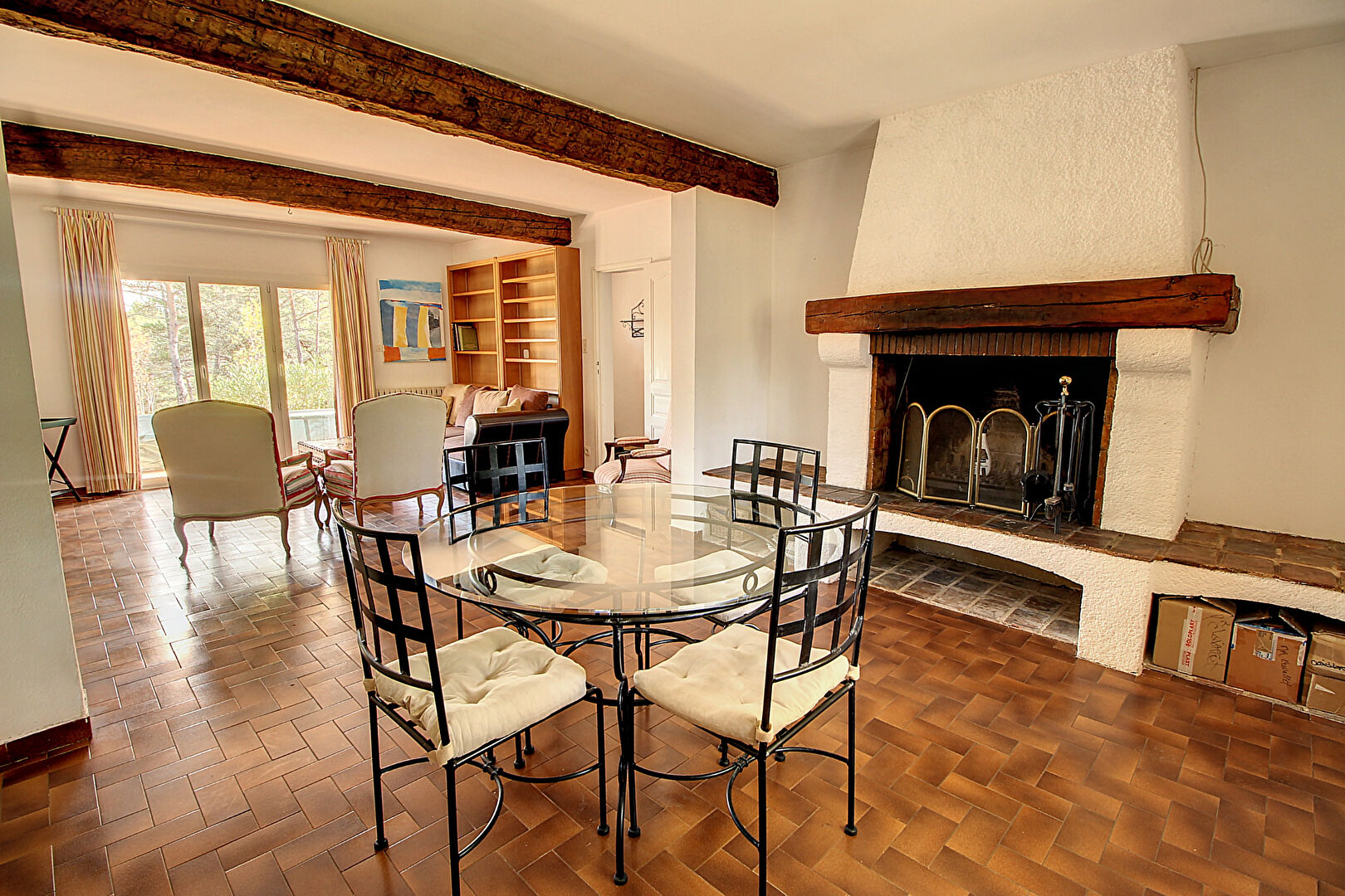 TOURTOUR Maison 3 pièces 93 m² sur 1237 m² de terrain avec CARPORT