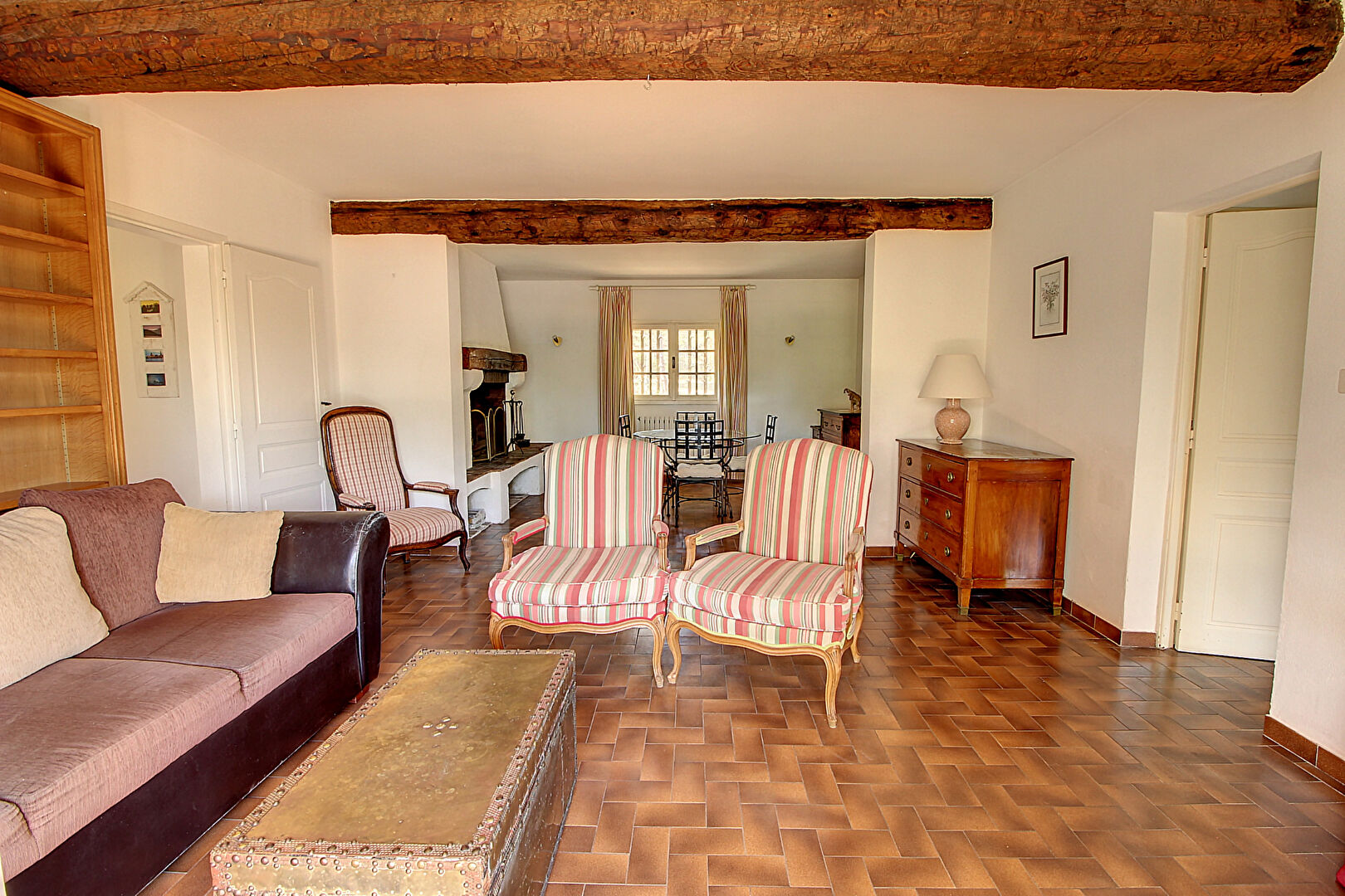 TOURTOUR Maison 3 pièces 93 m² sur 1237 m² de terrain avec CARPORT