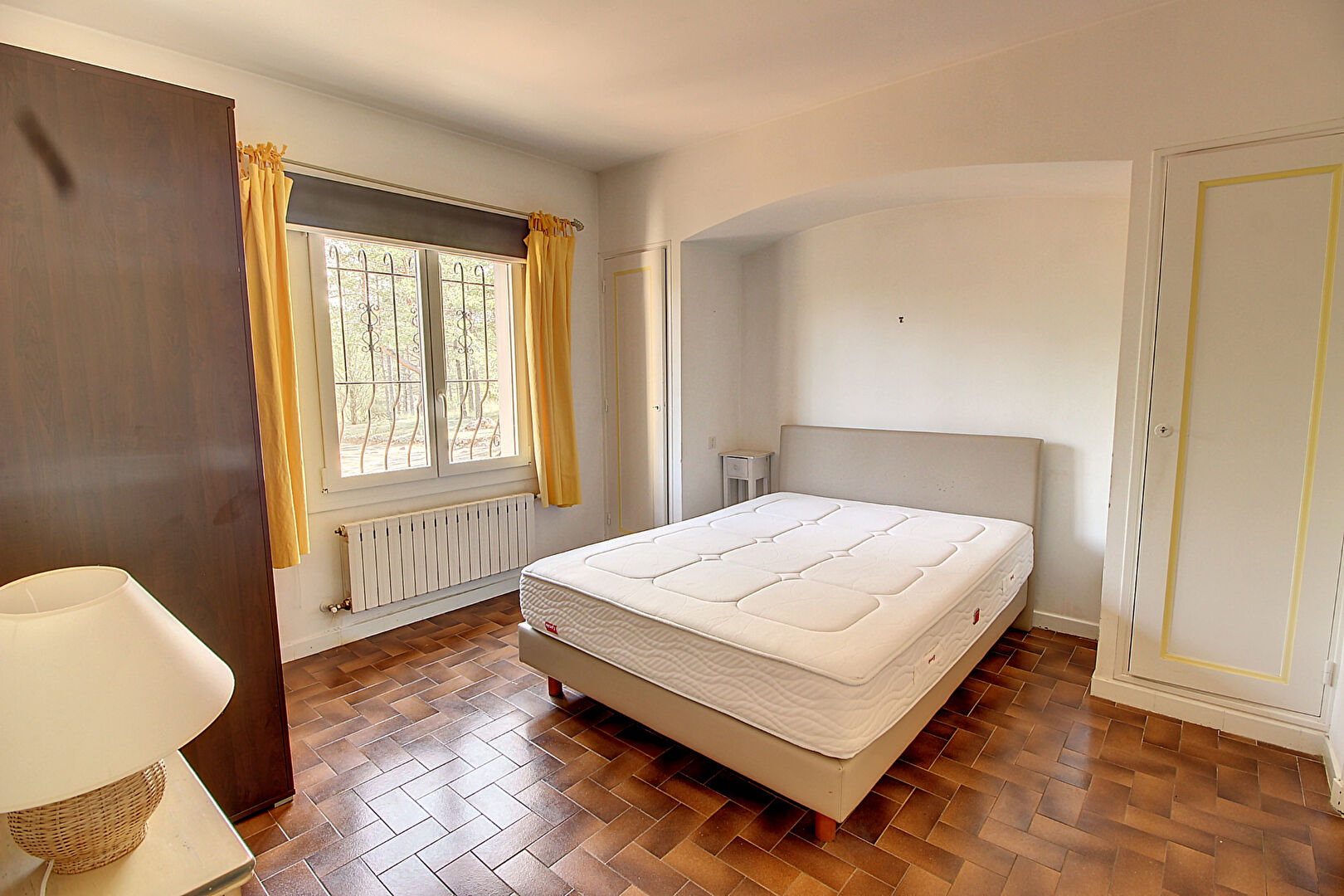 TOURTOUR Maison 3 pièces 93 m² sur 1237 m² de terrain avec CARPORT