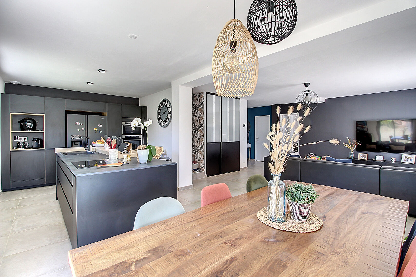 Maison Moderne Vidauban 6 pièce(s) 111 m2 - Terrain 650m2 - Garage moto