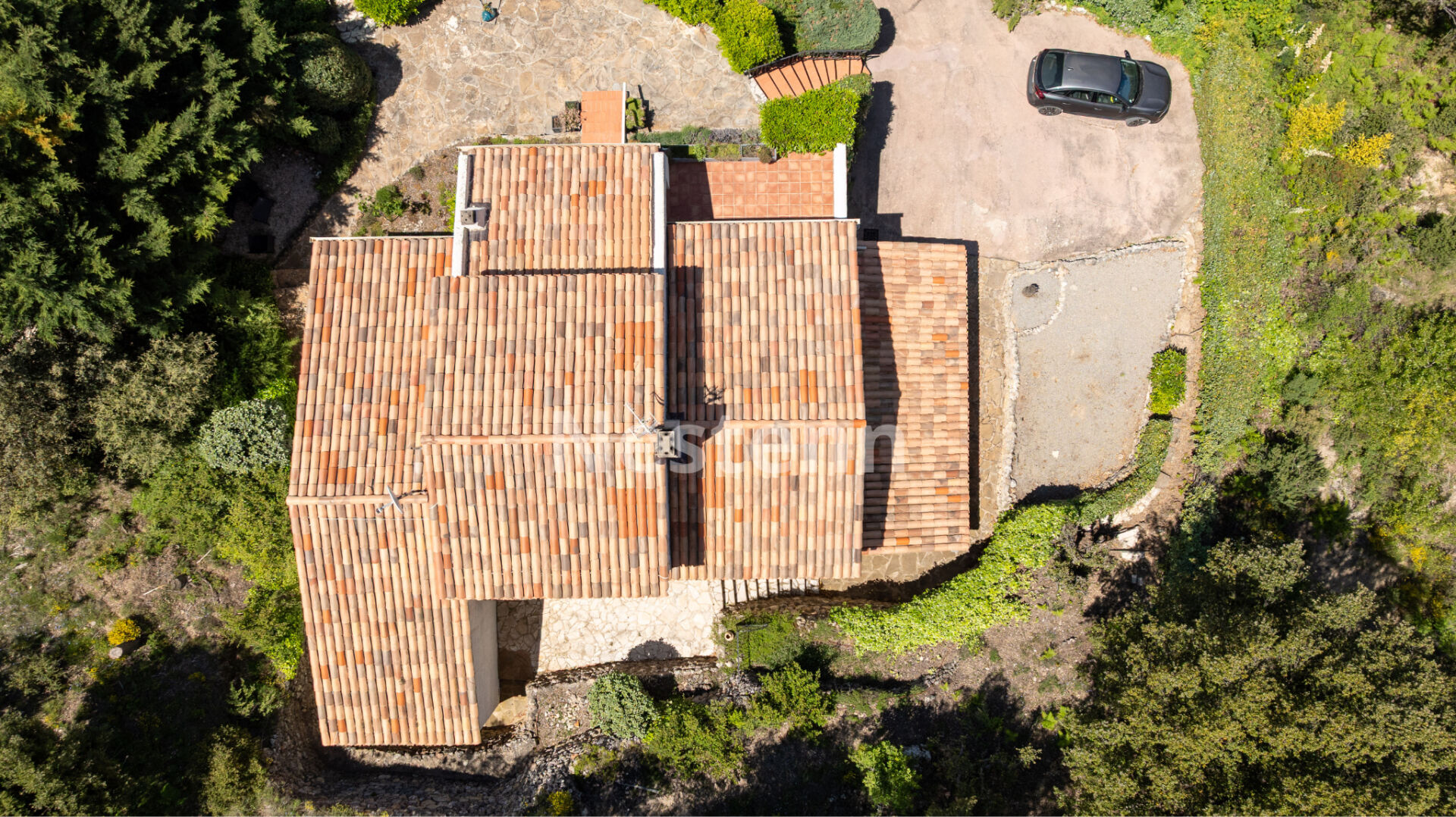 A VENDRE A TOURTOUR !  Maison à Tourtour de 118 m2 , vue imprenable !