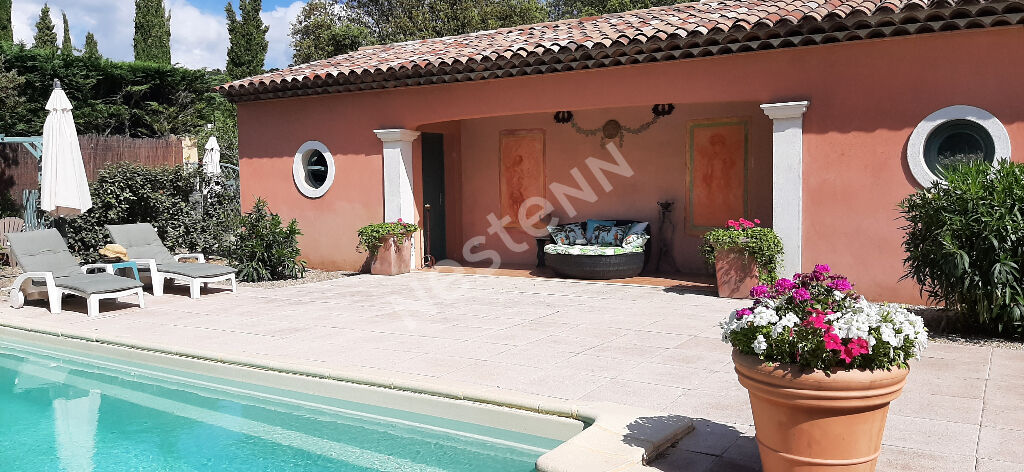 A VENDRE TOURTOUR Maison avec dépendance et piscine sur terrain de 1732 m²