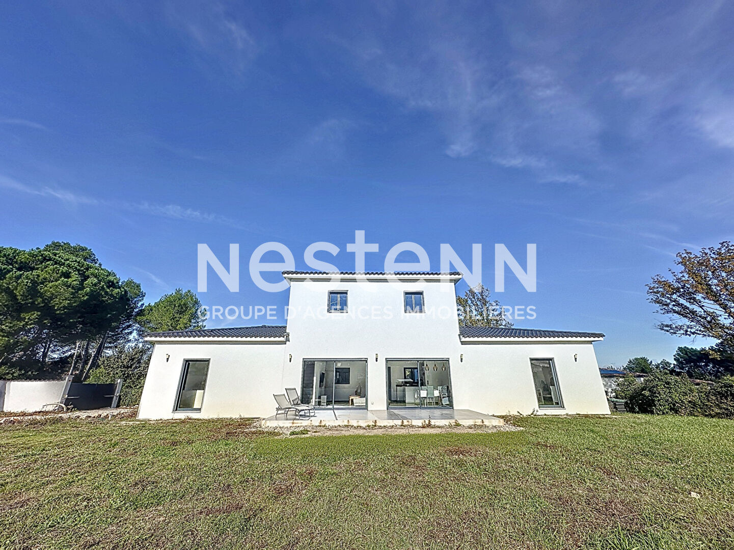 A VENDRE VIDAUBAN Maison 180m2 + GARAGE  sur 1200m2 de terrain