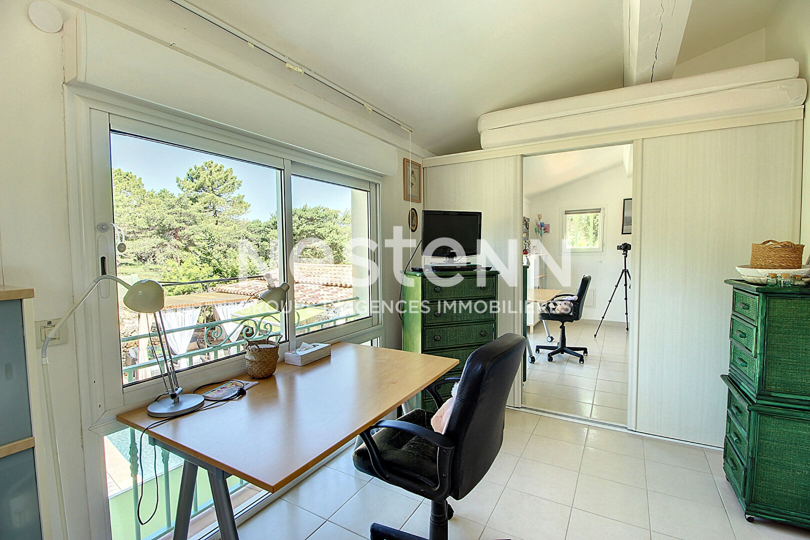 A VENDRE TOURTOUR - Maison 4 chambres 128 m² avec PISCINE sur un terrain de 1500 m² CLOS