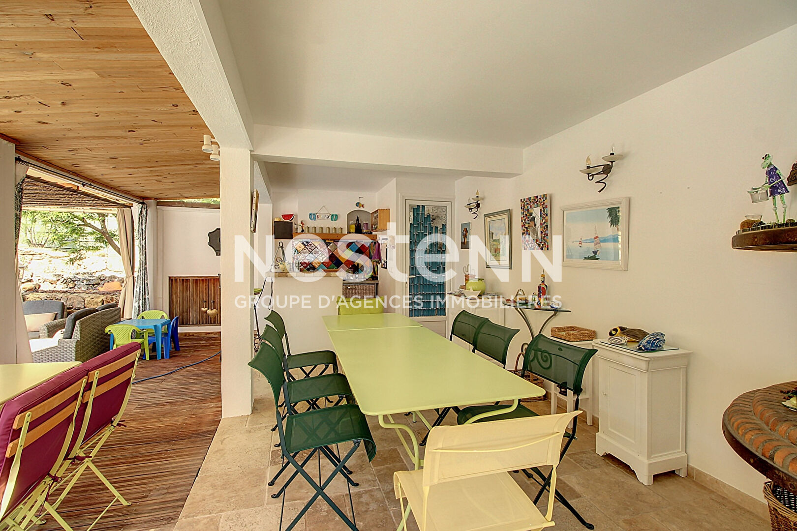 A VENDRE TOURTOUR - Maison 4 chambres 128 m² avec PISCINE sur un terrain de 1500 m² CLOS
