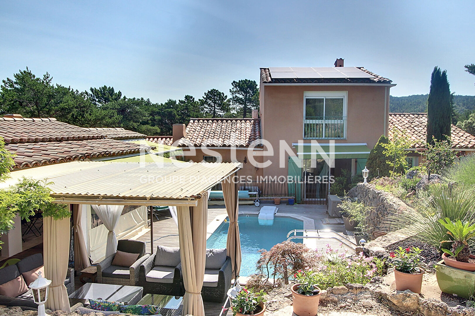 A VENDRE TOURTOUR - Maison 4 chambres 128 m² avec PISCINE sur un terrain de 1500 m² CLOS