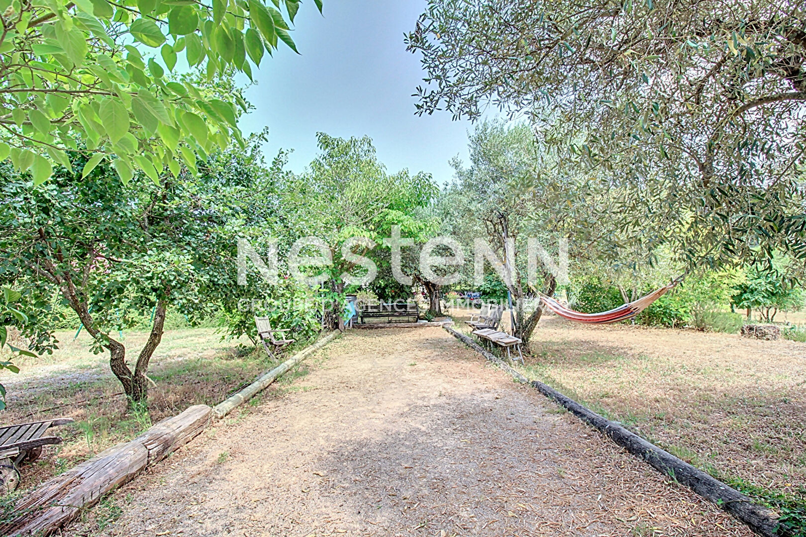 A VENDRE DRAGUIGNAN Bastide 3 suites parentales PISCINE terrain de 9000 m²